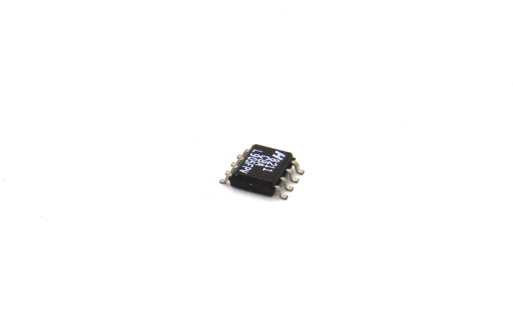 (IR2104D)   CIRC. INTEGRADO SMD DRIVER (MEDIO PUENTE)